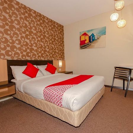Oyo 1009 Regalo Hotel Malacca Ngoại thất bức ảnh