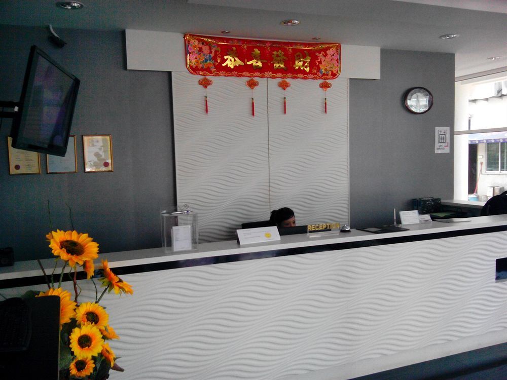 Oyo 1009 Regalo Hotel Malacca Ngoại thất bức ảnh